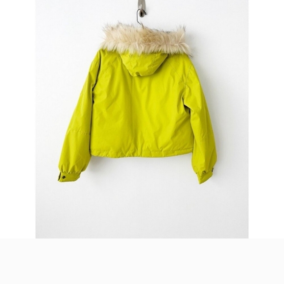 - NWT Anthropologie Cropped Hooded Puffer Coat Lime Green Lined Coat Ski W… - Picture 9 of 10